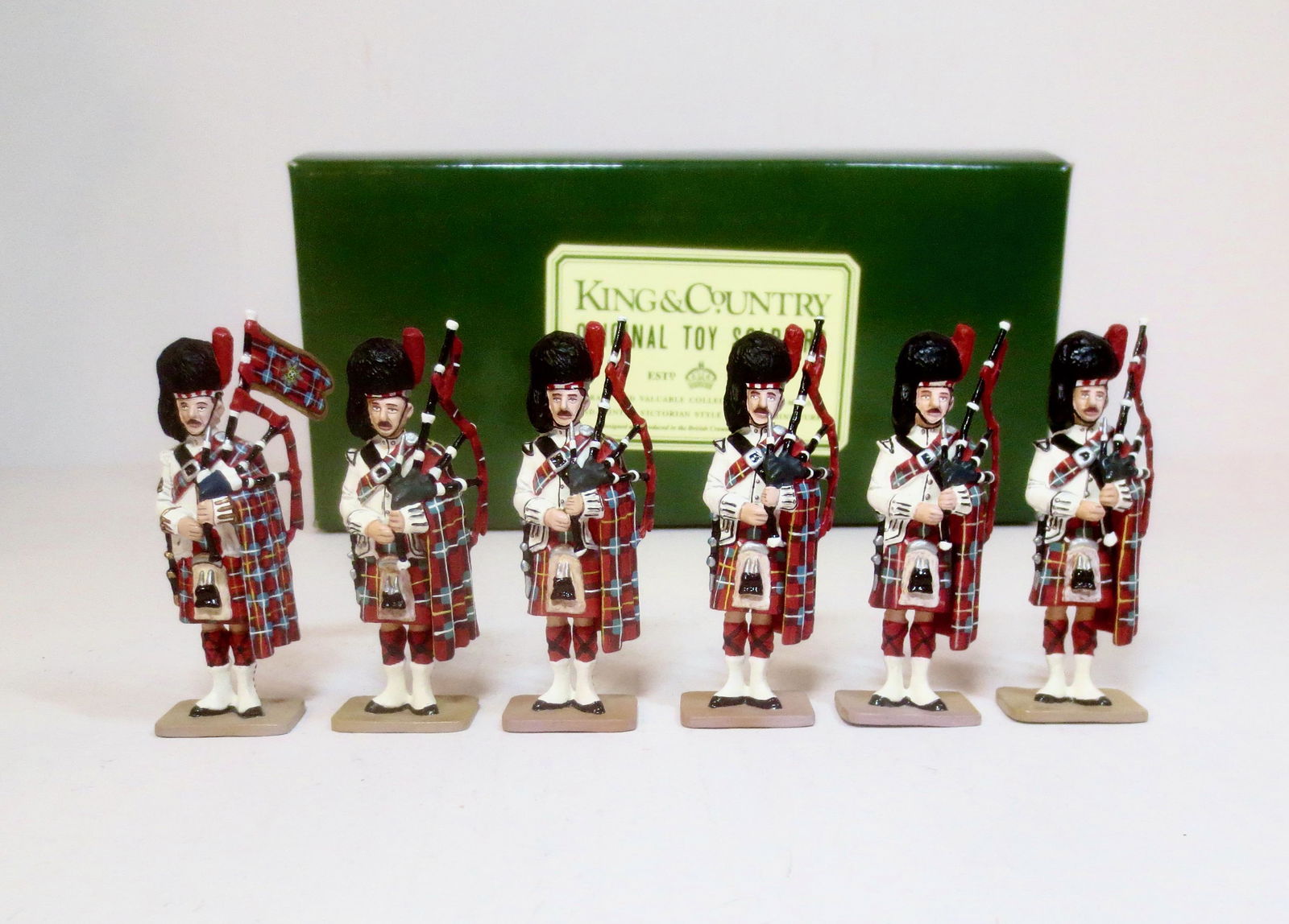 King & Country Black Watch Highland Pipers (1 of 1)