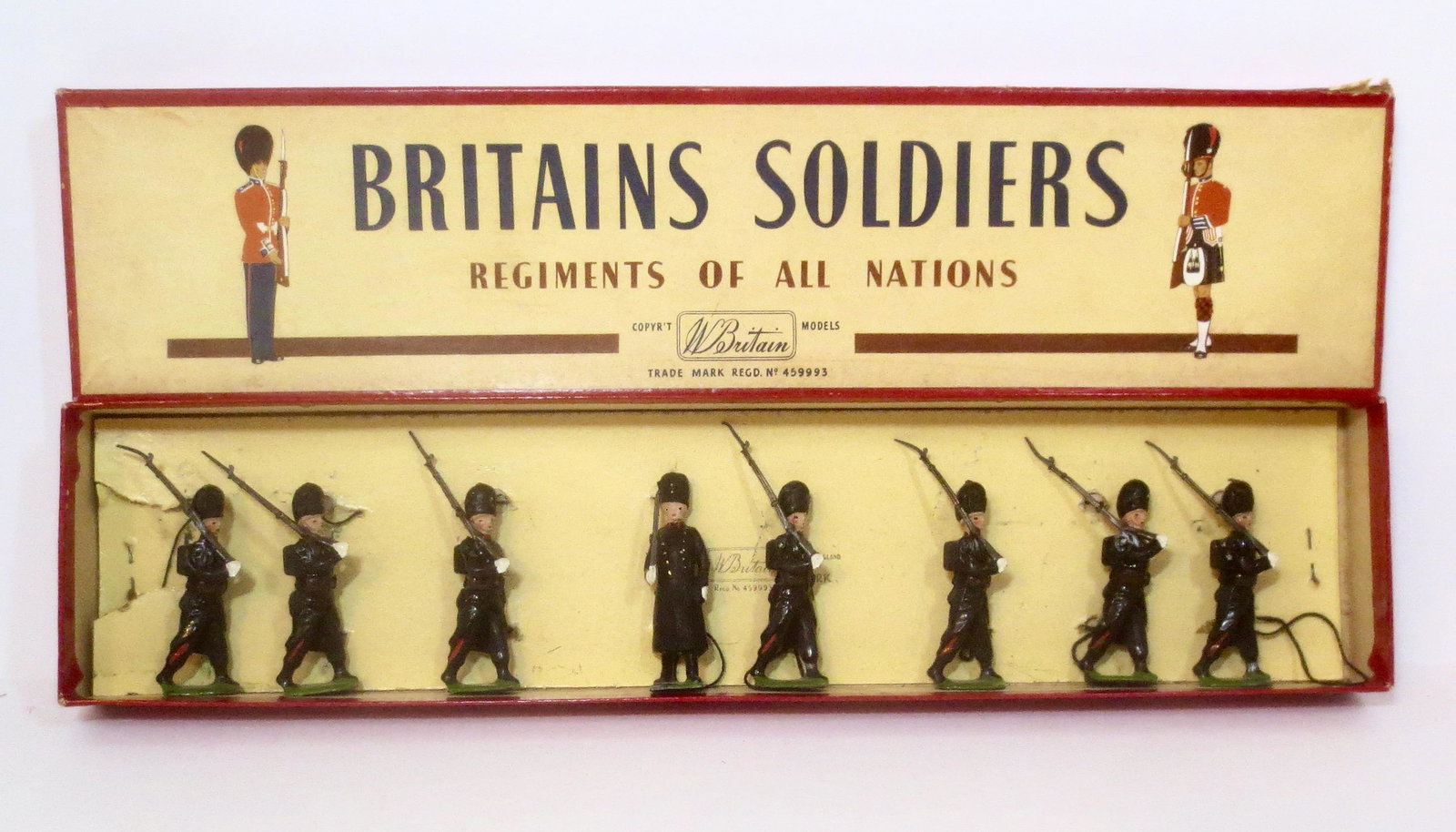 Britains #2009 Belgian Army Grenadiers: Post war issue. 8 pieces. Near mint to excellent condition. Box very good (one top corner split.
