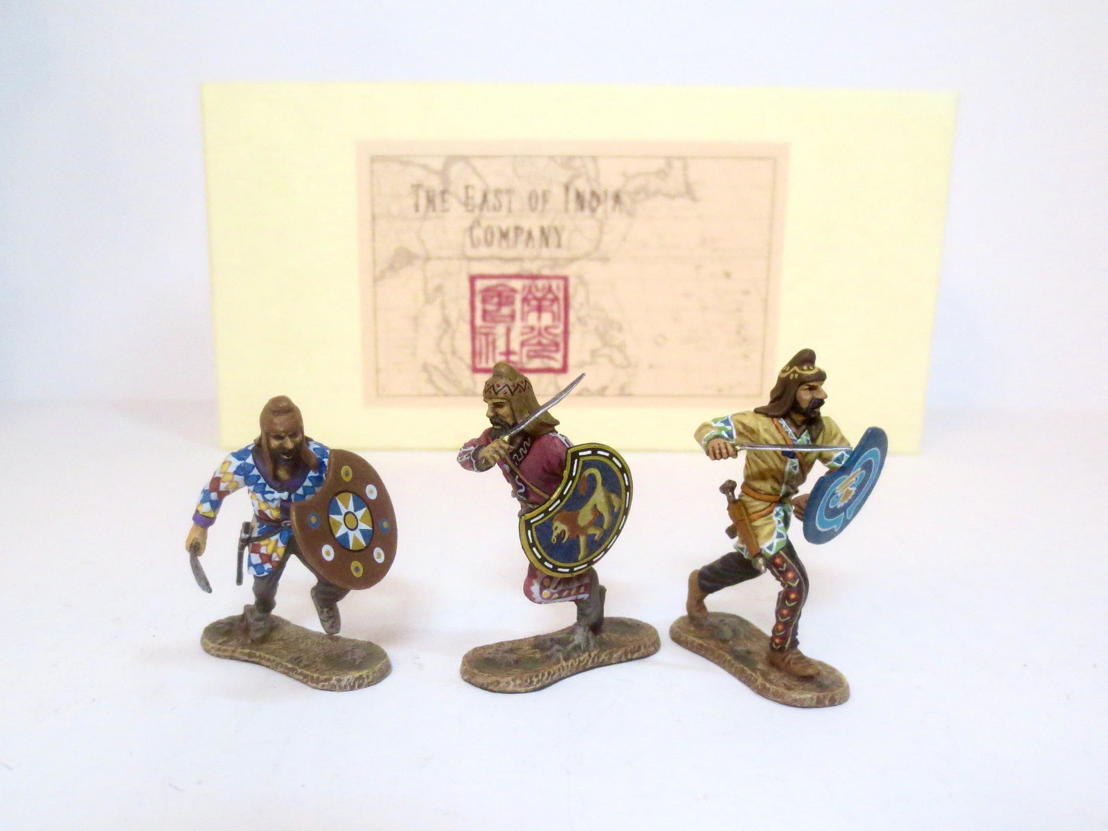 East of India #ACP08 Persian Infantry: With crescent shields. Attacking. 3 pieces. Mint condition. Box excellent.