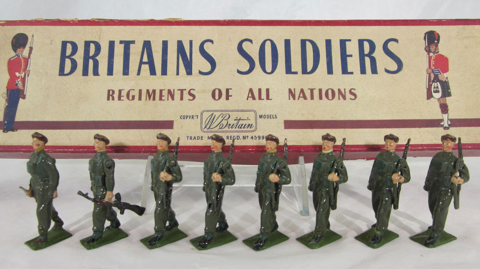 Britains Set #2010 Airborne Infantry. (1 of 1)