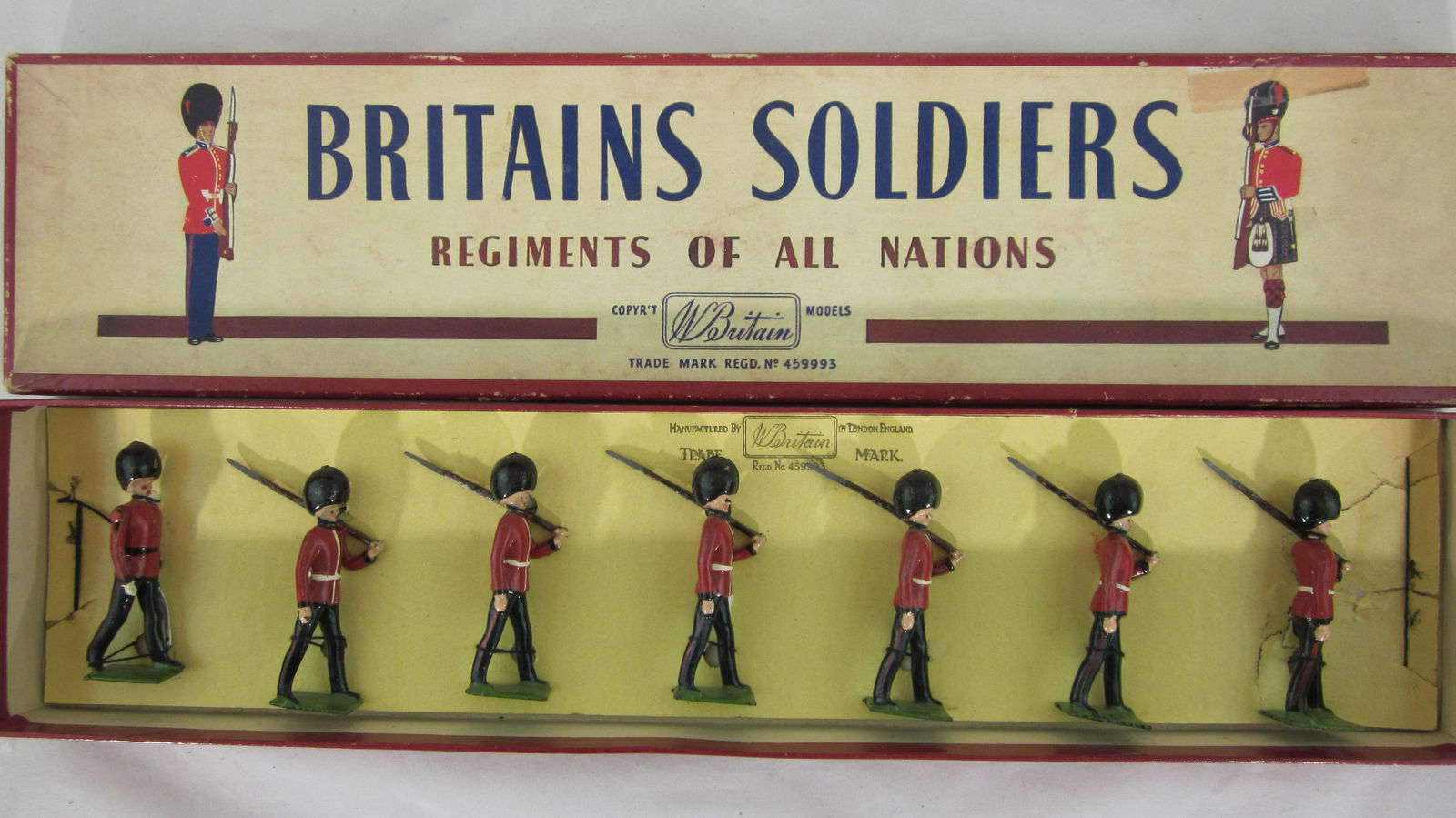 Britains Set #1634 Governor General Foot Guards. (1 of 1)