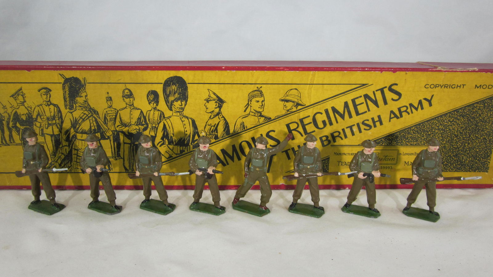 Britains Set #1898 Fixed Arm British Infantry. (1 of 1)