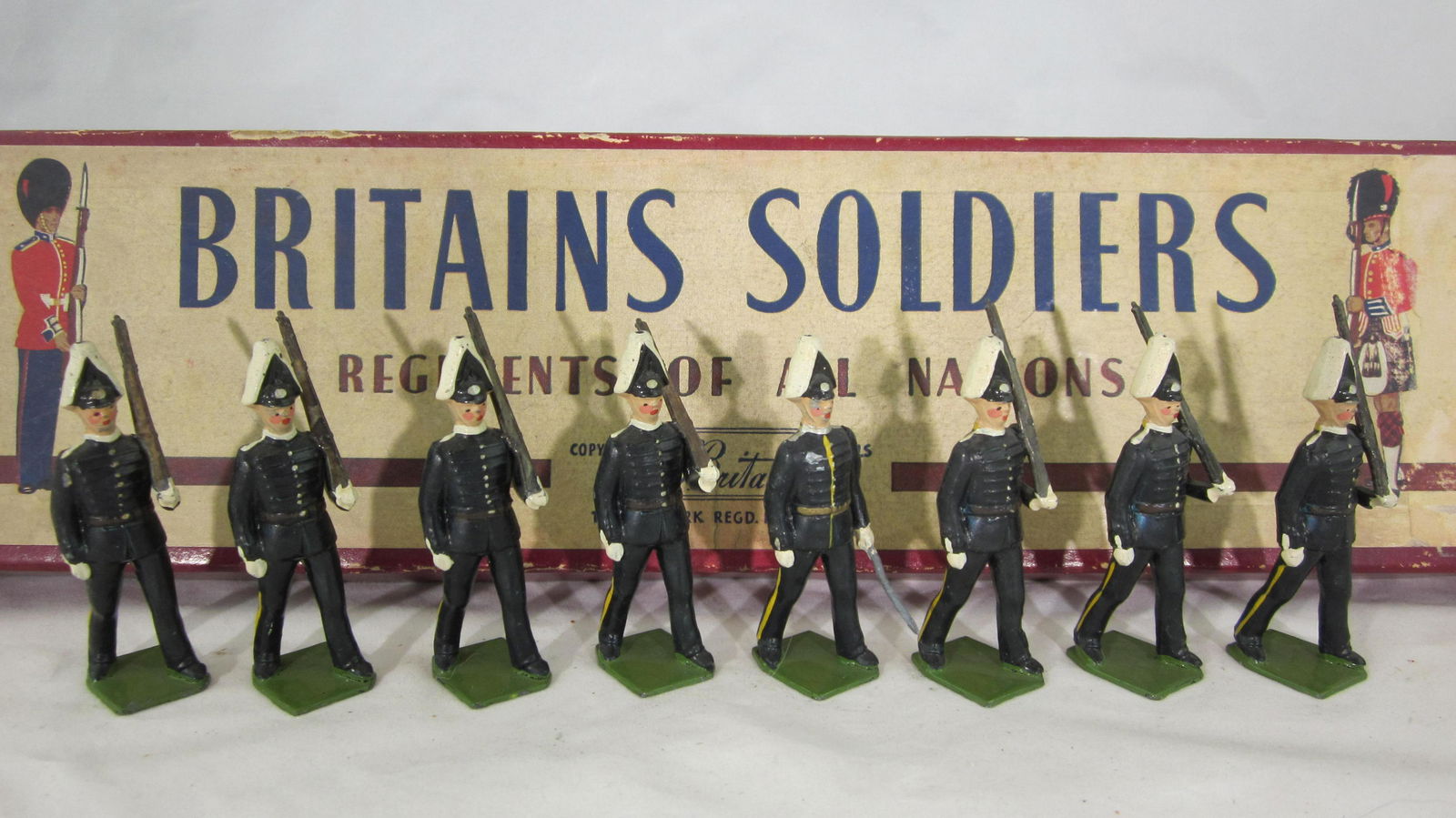 Britains Set #2035 Swedish Livgardes. (1 of 1)