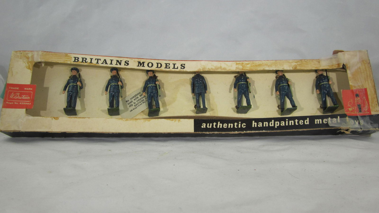Britains Set #9179 U.S. Air Corp Slung Rifles. (1 of 1)