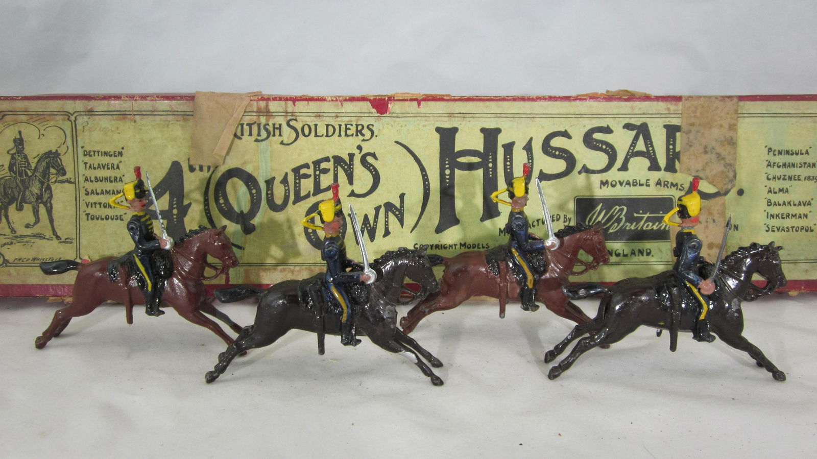 Britains Set #8 Queen's Own 4th Hussars. (1 of 1)