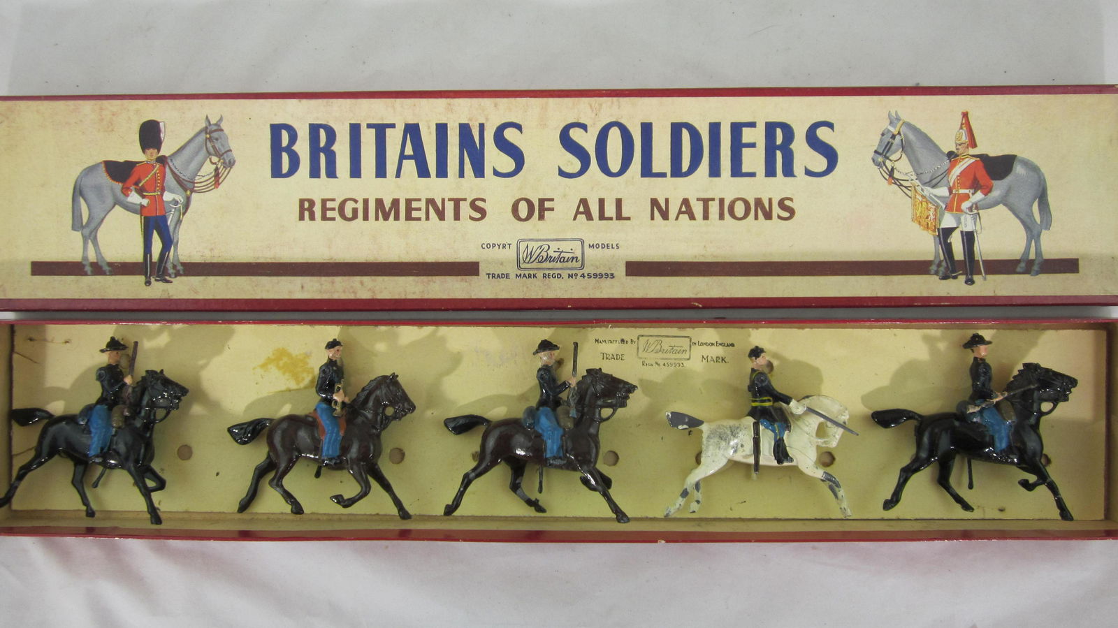 Britains Set #2056 Civil War Union Cavalry. (1 of 1)