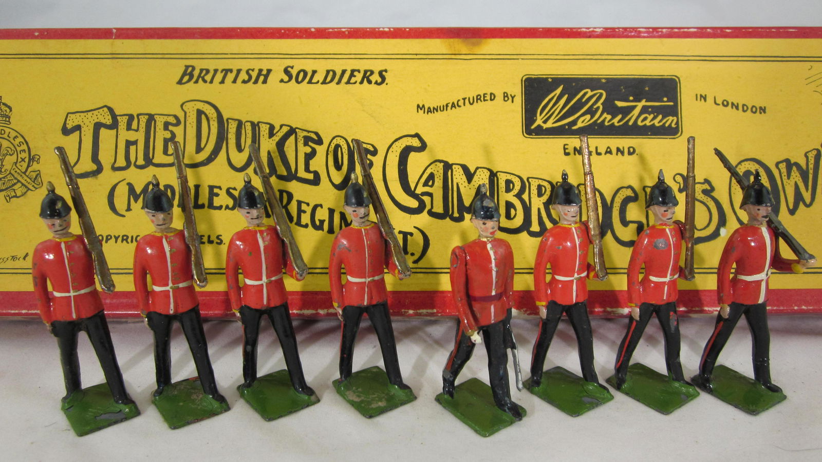 Britains Set #76 Middlesex Regiment At Slope. (1 of 1)