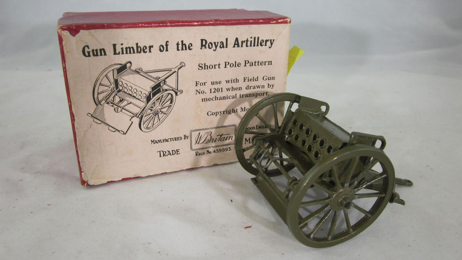 Britains Set #1479 Short Pole Pattern Limber. (1 of 1)