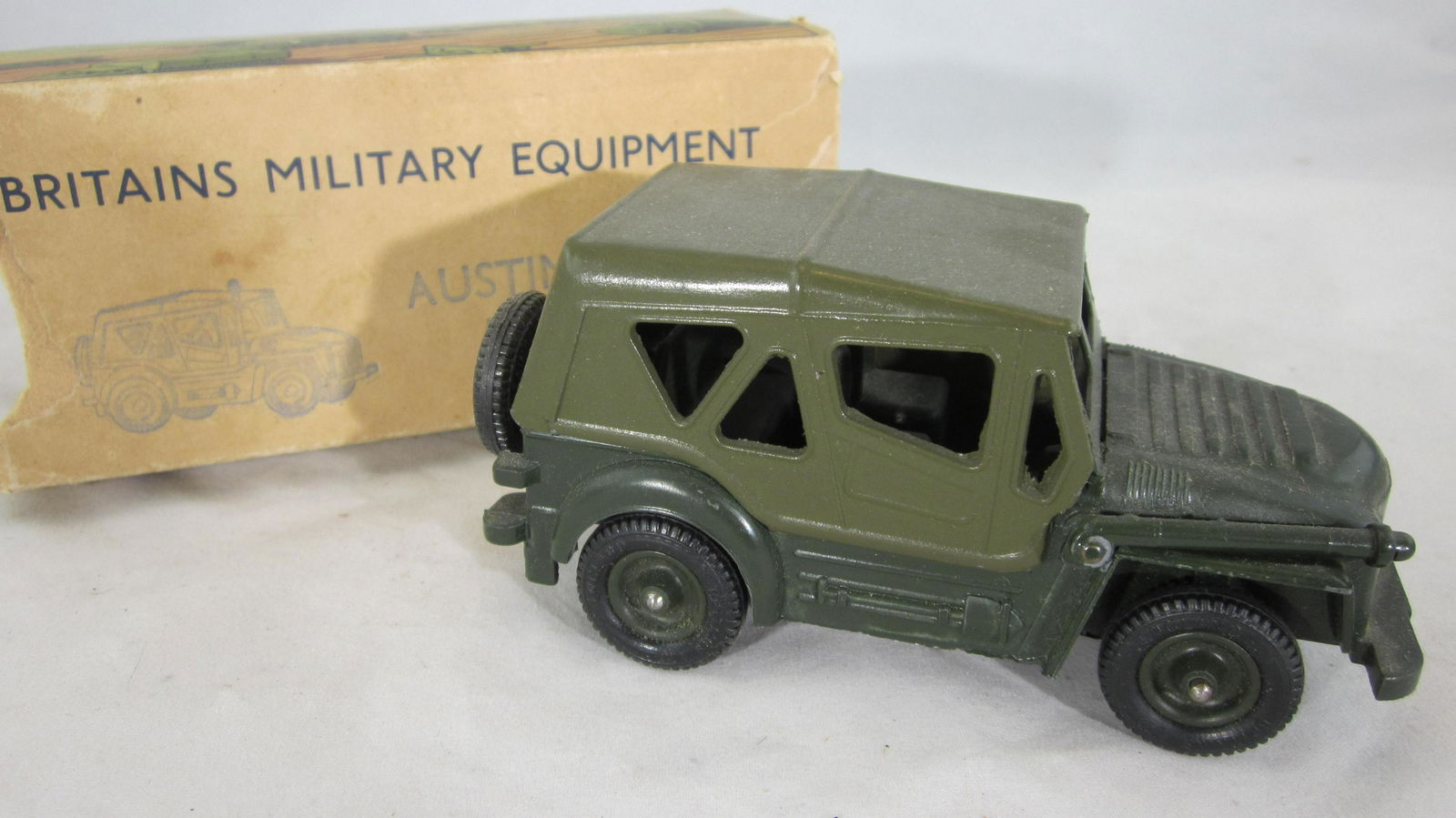 Britains Set #2102 Austin Champ With Snorkel. (1 of 1)