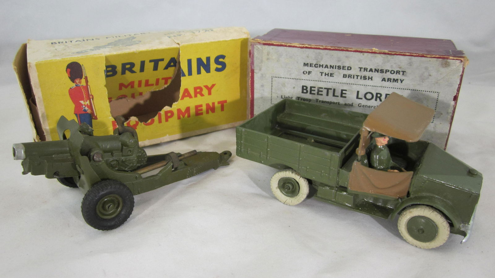 Britains Beetle Lorry And 4.5" Howitzer. (1 of 1)