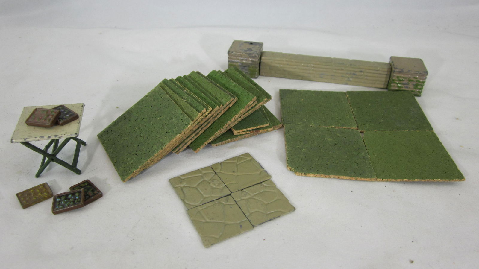 Britains Garden Stone Wall And Ephemera. (1 of 1)