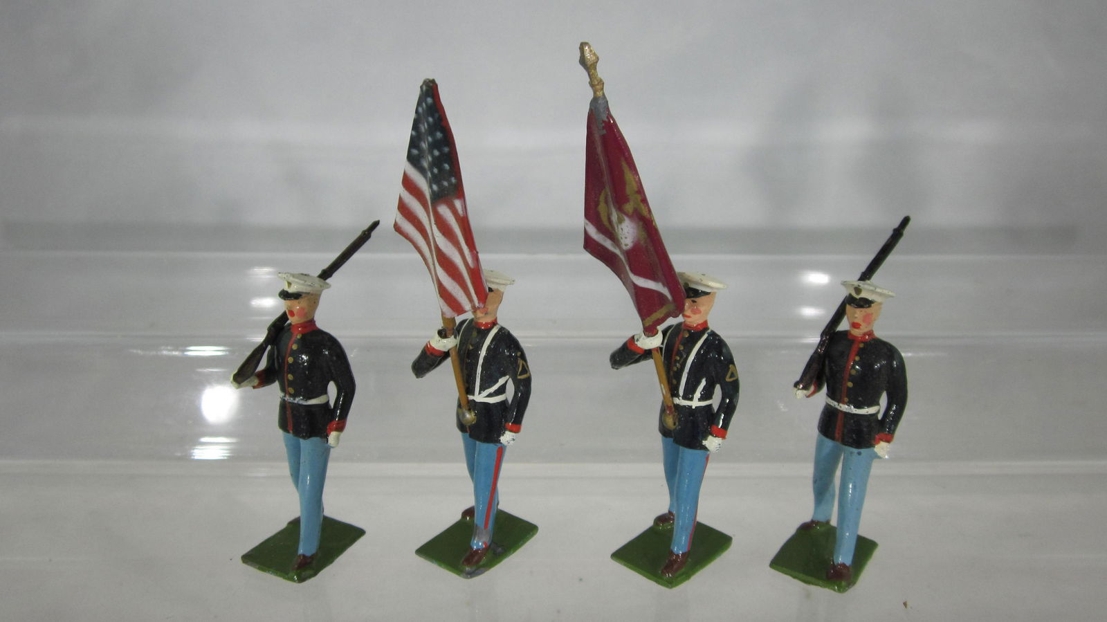 Britains Set #9482 U.S. Marine Color Party. (1 of 1)