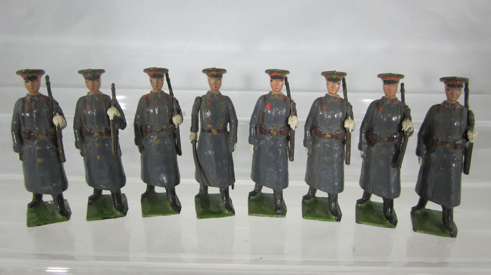 Britains Set #2027 Red Army Parade Uniforms. (1 of 1)