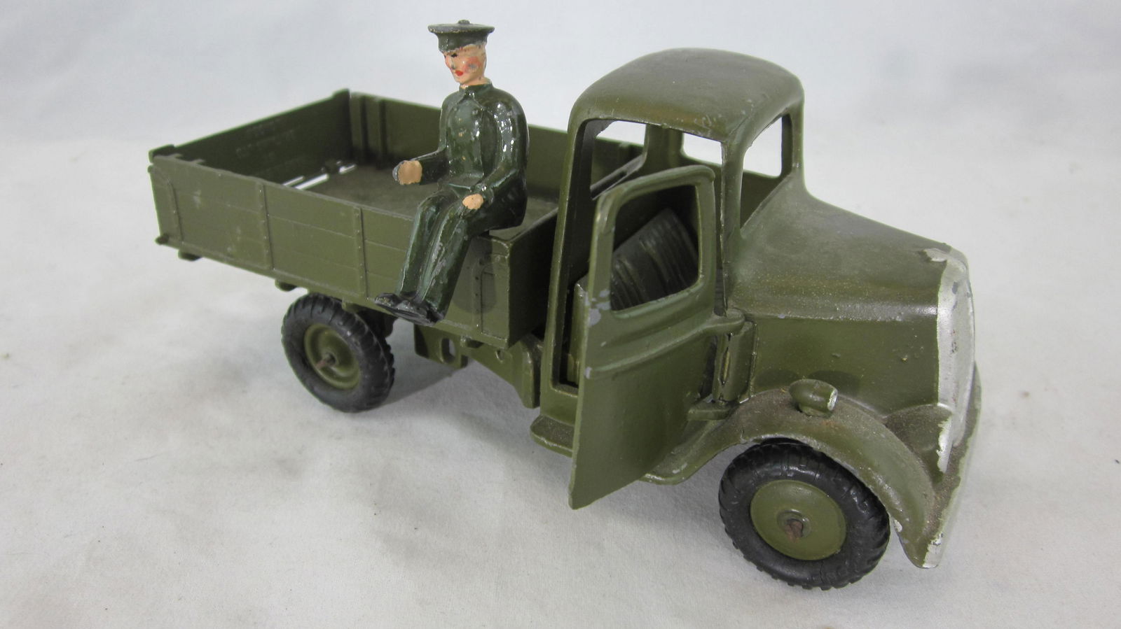 Britains Set #1334 Army 4 Wheel Tipper Lorry. (1 of 1)