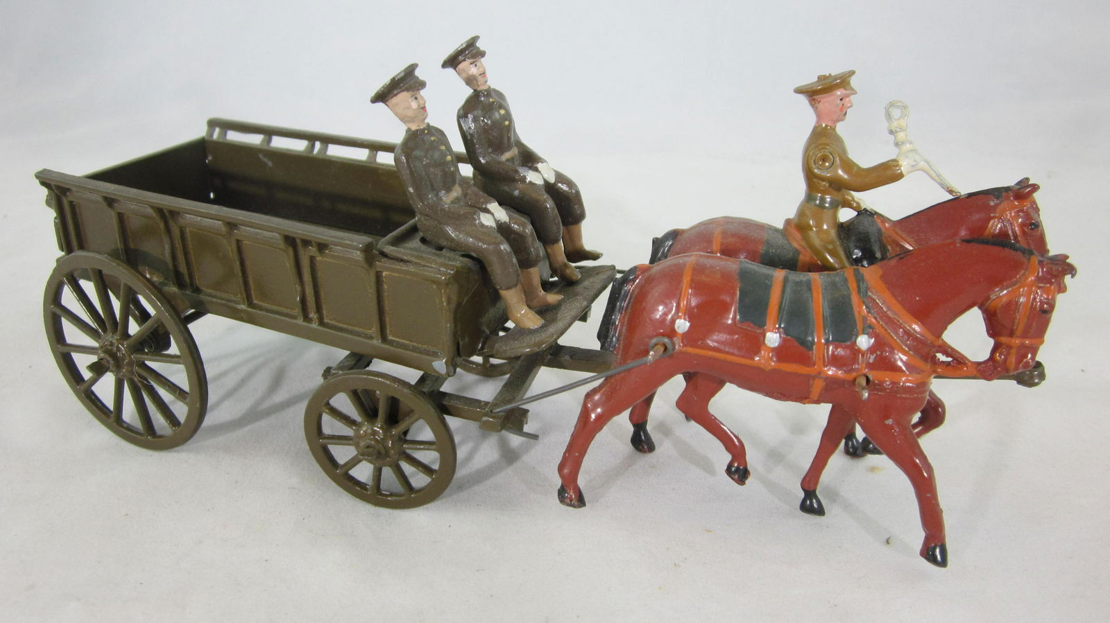 Britains Set #146A Royal Army Service Wagon. (1 of 1)