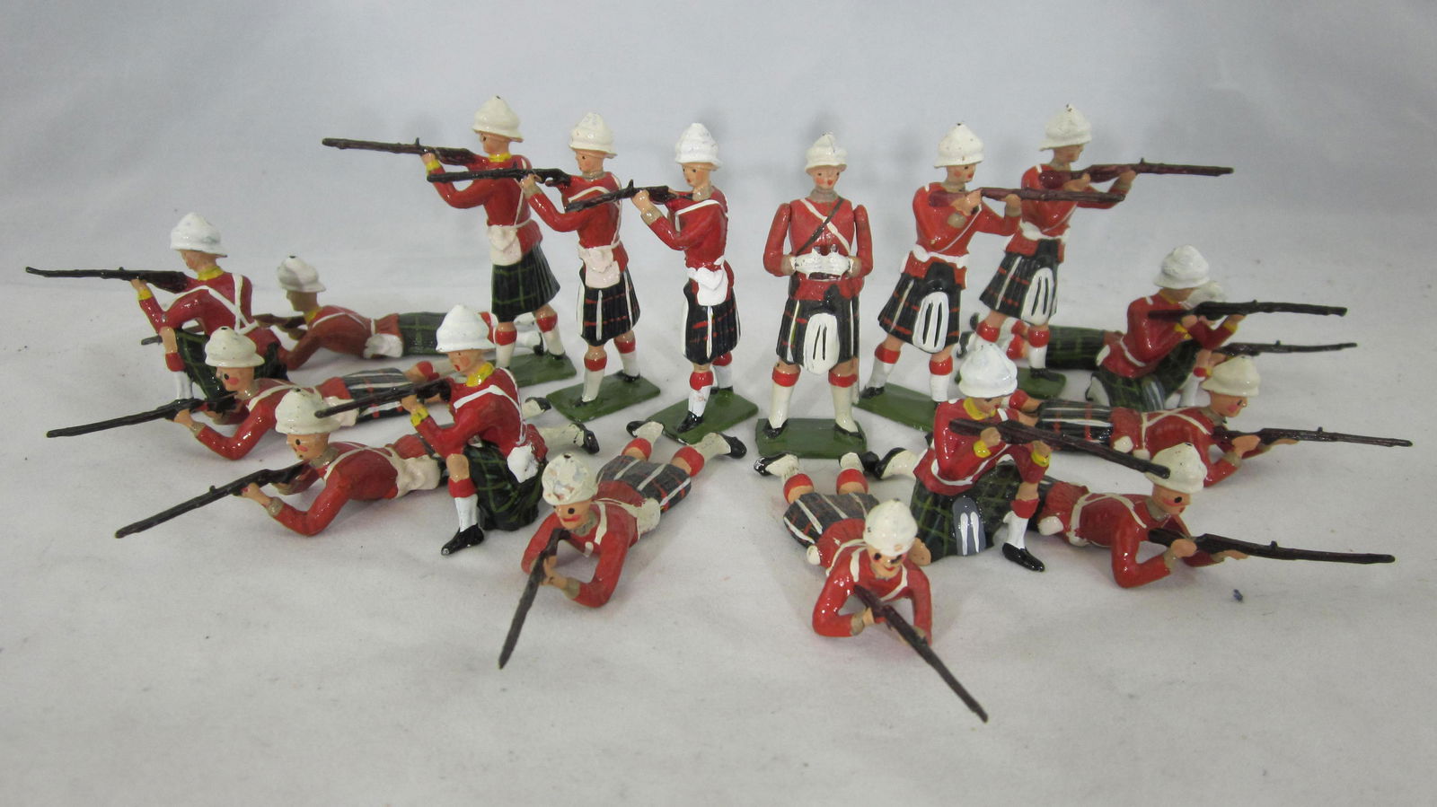 Britains Retouched Argylls In Firing Poses. (1 of 1)