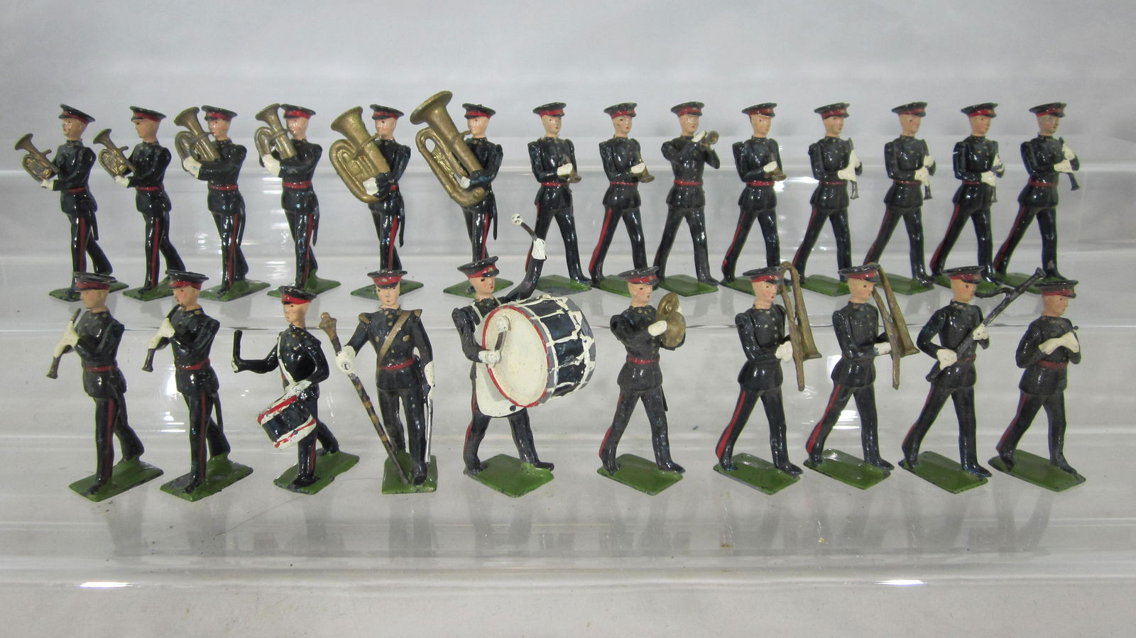 Britains #2093 Royal Berkshire Regiment Band. (1 of 1)