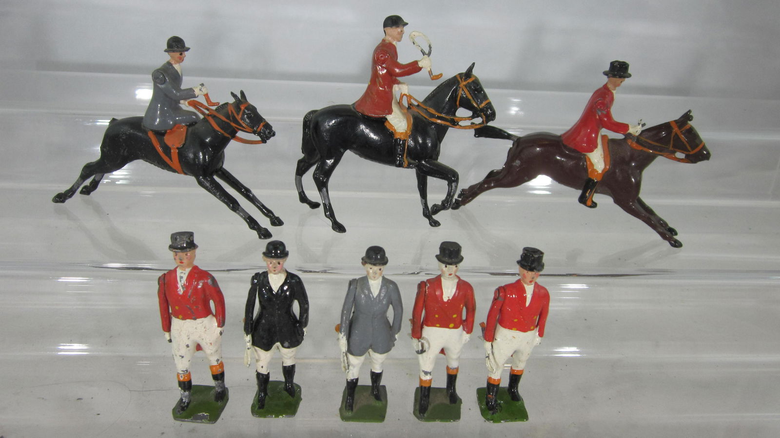 Britains The Meet And Full Cry Hunt Figures. (1 of 1)