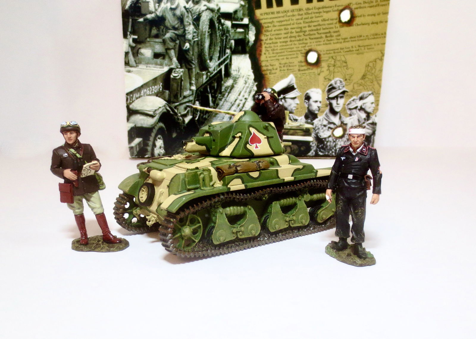King & Country #FOB037 Renault R35 Tank (1 of 1)