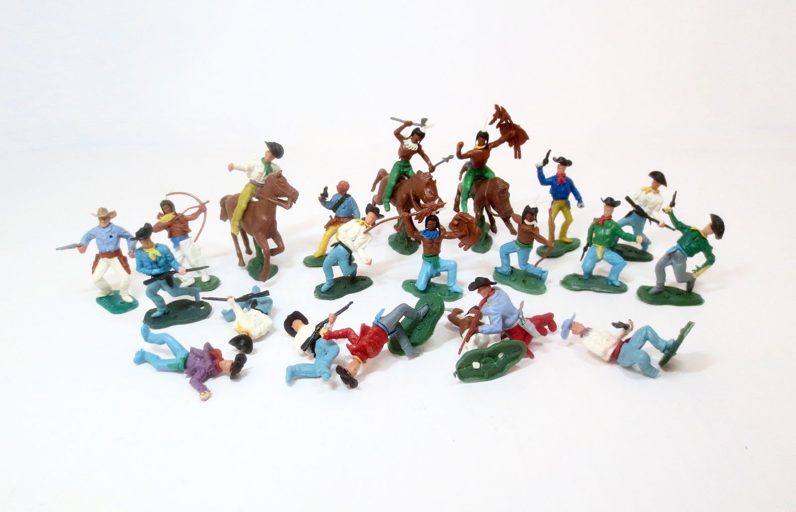 Timpo Swoppet Wild West Figures (1 of 1)