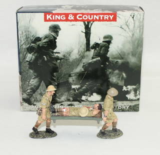 King & Country EA028 Stretcher Bearers Wounded: British Eighth Army. British Stretcher Bearers with Wounded. 3 Pieces. Condition Excellent. Box Excellent.