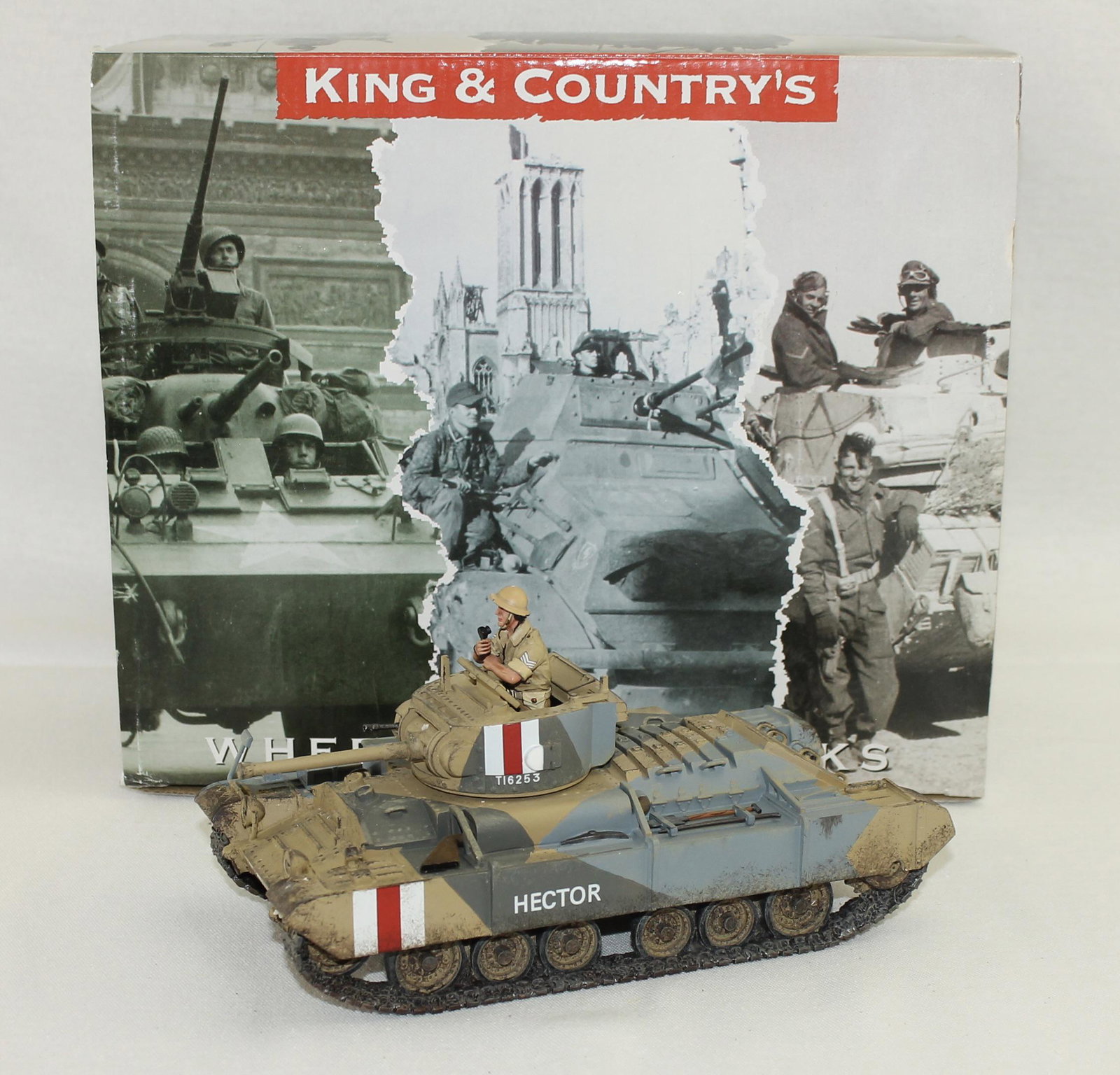 King & Country EA078 Valentine  MK III Tank (1 of 3)