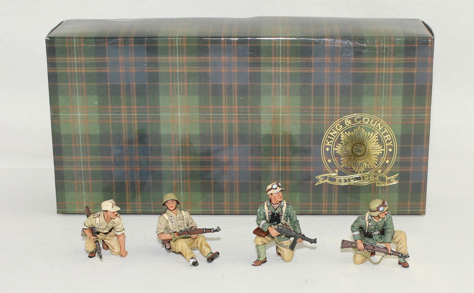 King & Country AK049 Tank Riders (1 of 2)