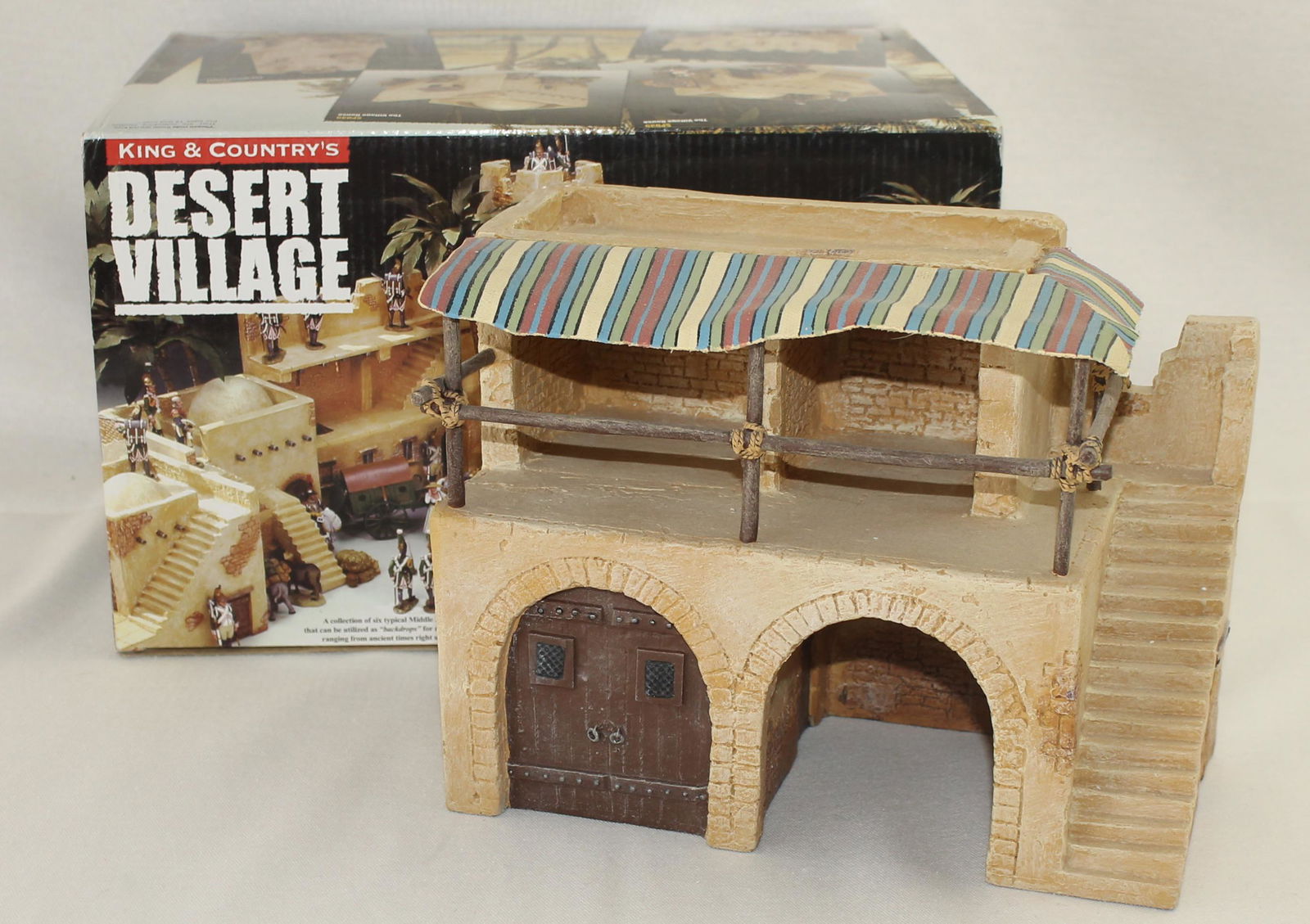 King & Country SP033 Village Stables (1 of 3)