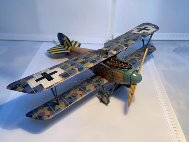 John Jenkins ACE-33 Jasta 46 Ascq. Lille: John Jenkins ACE-33 Knights of the Skies, Albatros D.III (OAW), D.5154/17, Jasta 46, Ascq. Lillle, February 1918, (1pc) - Mint Condition. Box Excellent. **Additional shipping due to large lot size**
