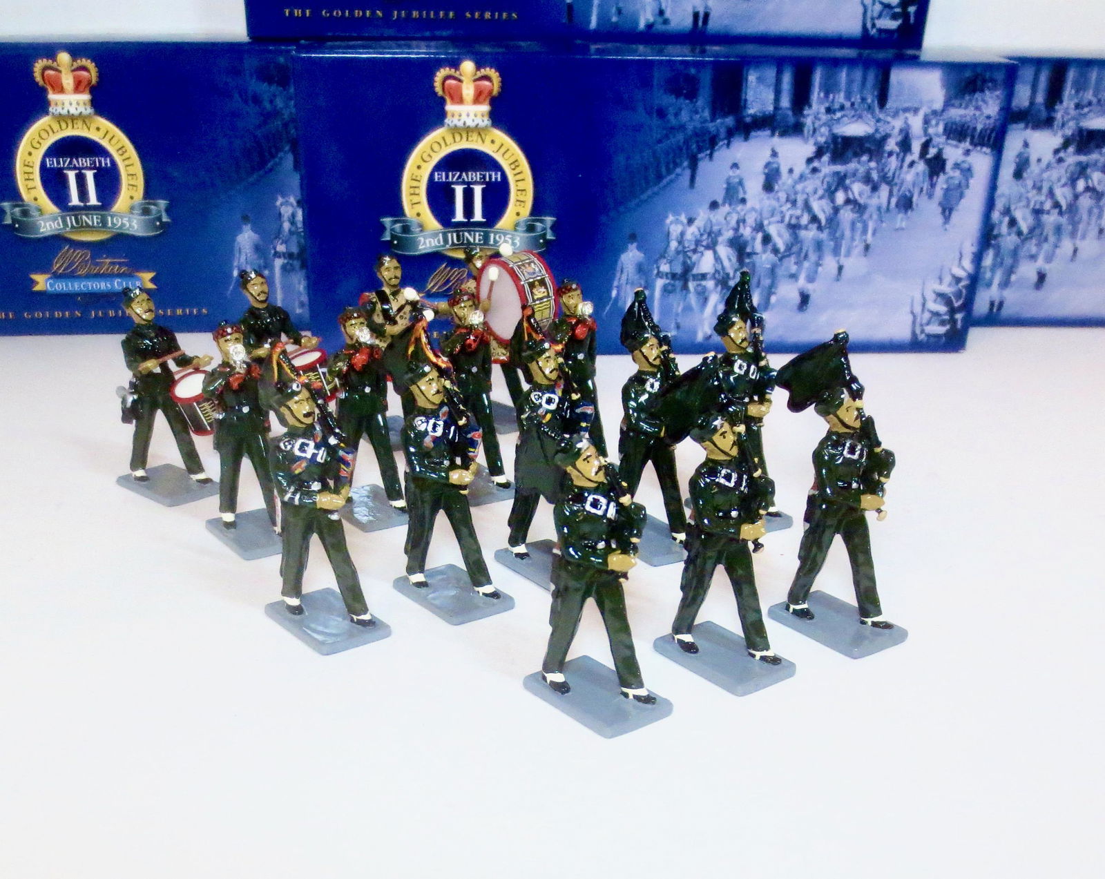 Britains The Gurkha Contingent Pipe Band Sets (1 of 1)