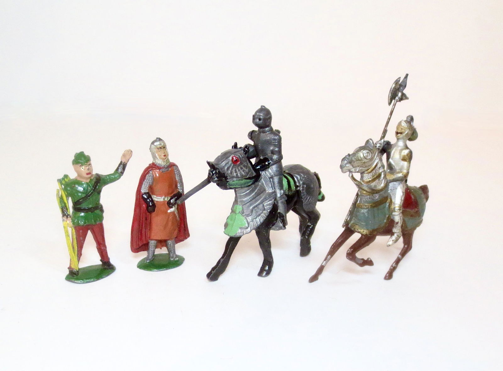 Benbros Sacul and France Medieval Figures (1 of 1)