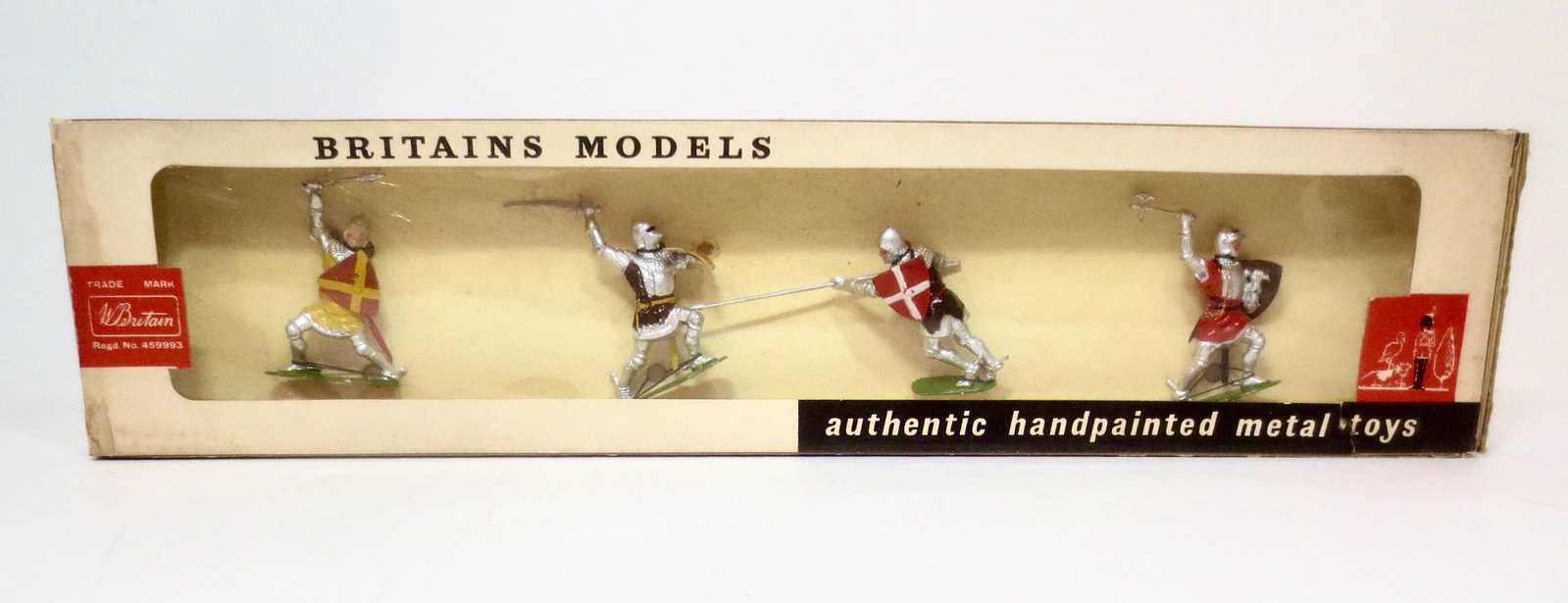 Britains #2190 Knights of Agincourt: Post war issue. 4 pieces. Mint condition. Box good (missing one end tab).