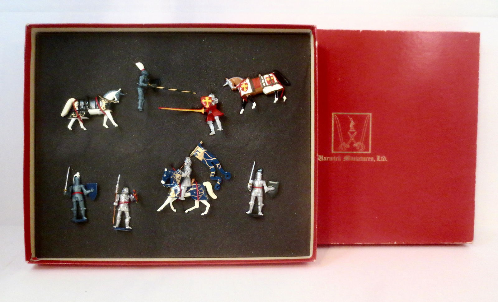 Warwick Miniatures Medieval Knights (1 of 1)