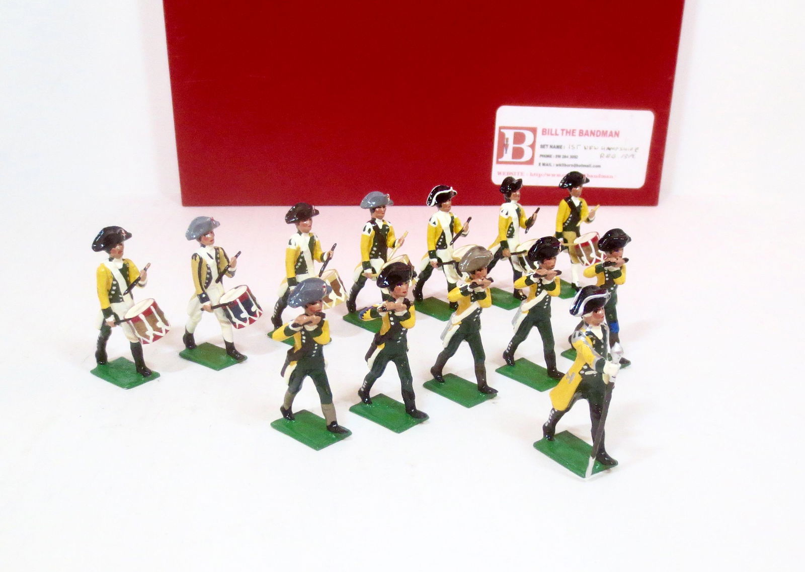 Bill The Bandman 1st New Hampshire Regiment: Fife & Drum Band. 13 pieces. Mint condition. Box excellent.