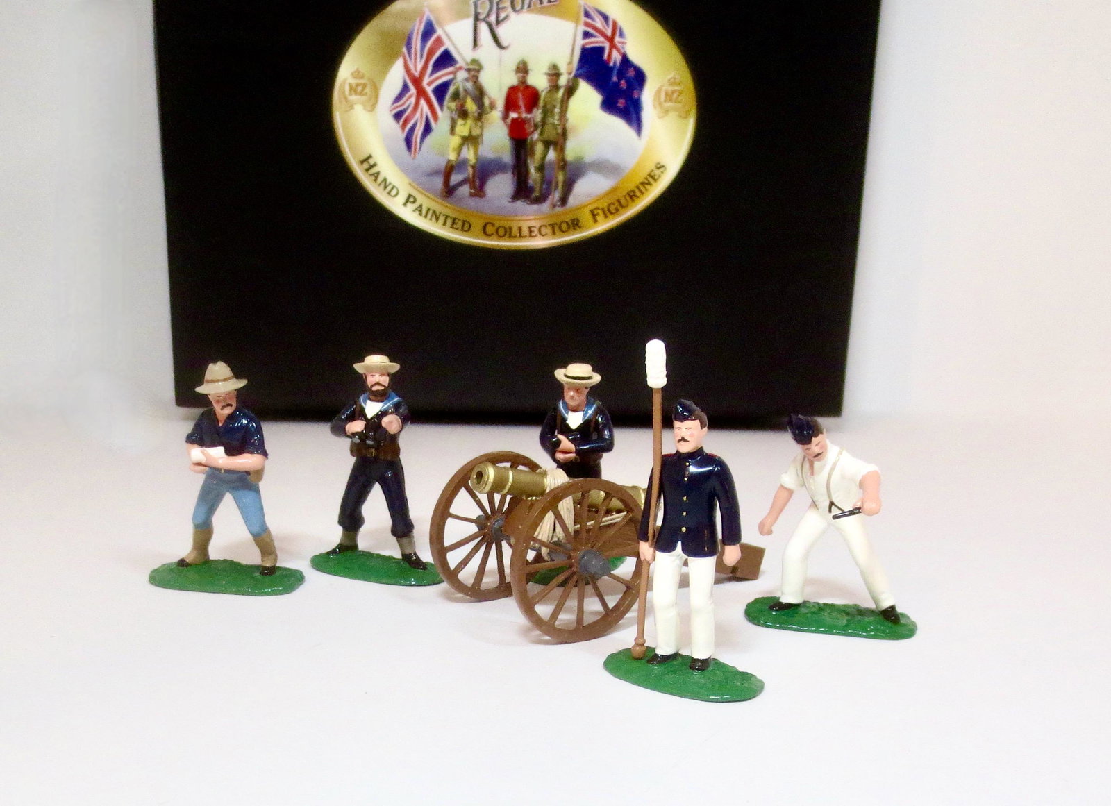 Regal #BX14 Boxer Rebellion of 1900: Gun and five man crew. 6 pieces. Mint condition. Box excellent.