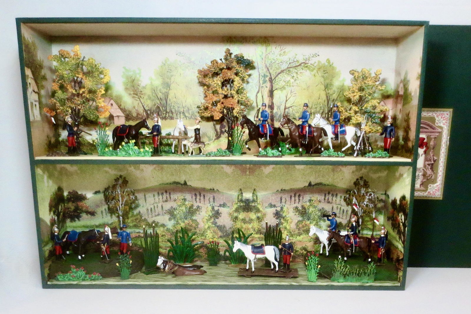 Mignot Two Level Diorama (1 of 1)