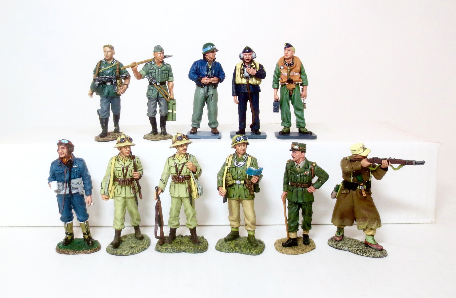 King & Country WW2 Assorted Figures (1 of 1)