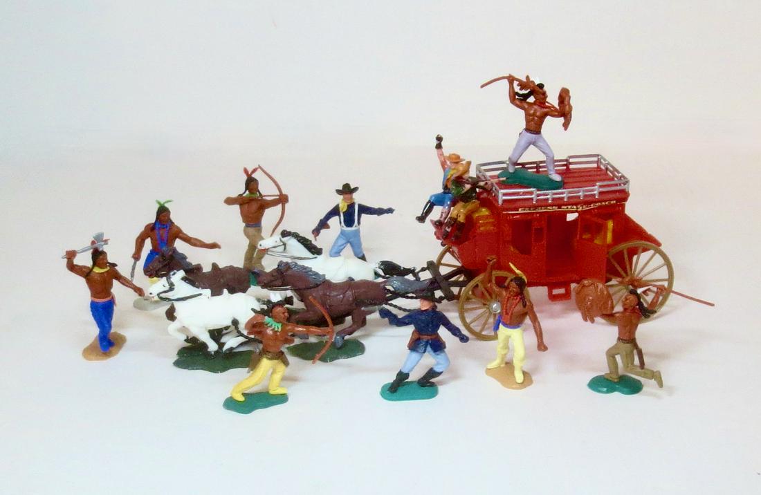 Wild West Plastic Stage Coach & Figures (1 of 1)