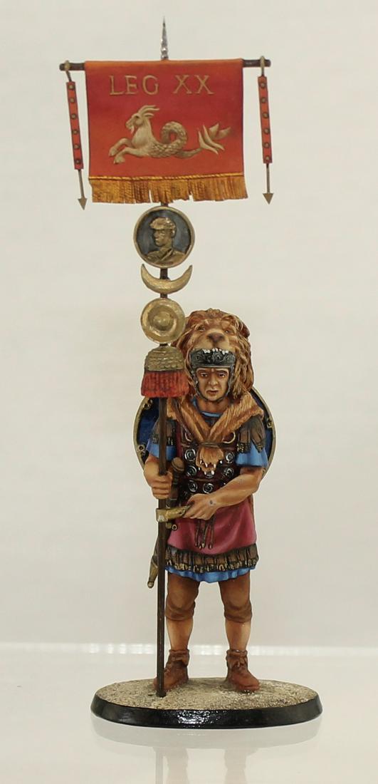 Arsenyev Studio Roman Legionaire in Wolfskin (1 of 3)