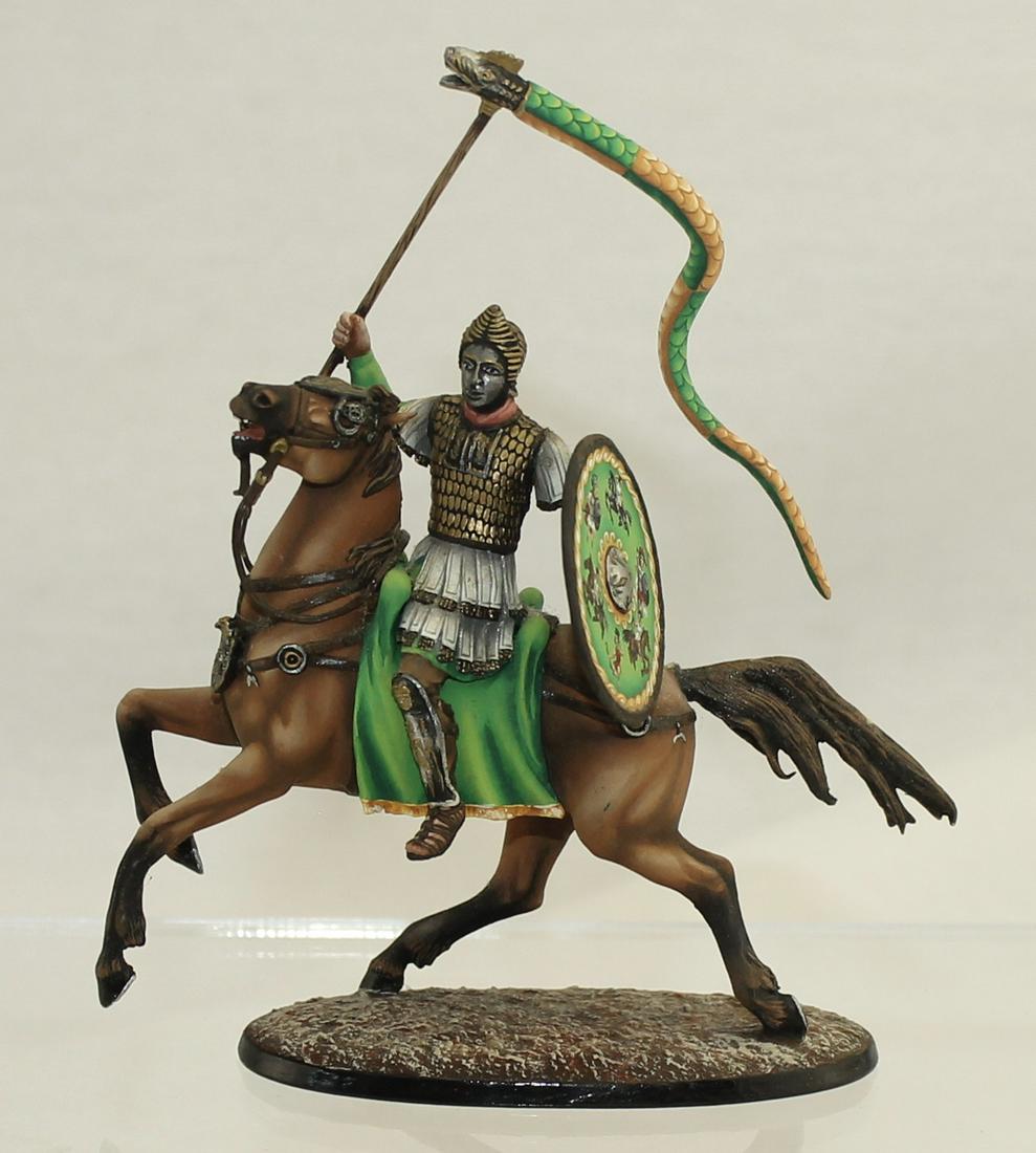 Arsenyev Studio Roman with Draconarius Banner (1 of 3)