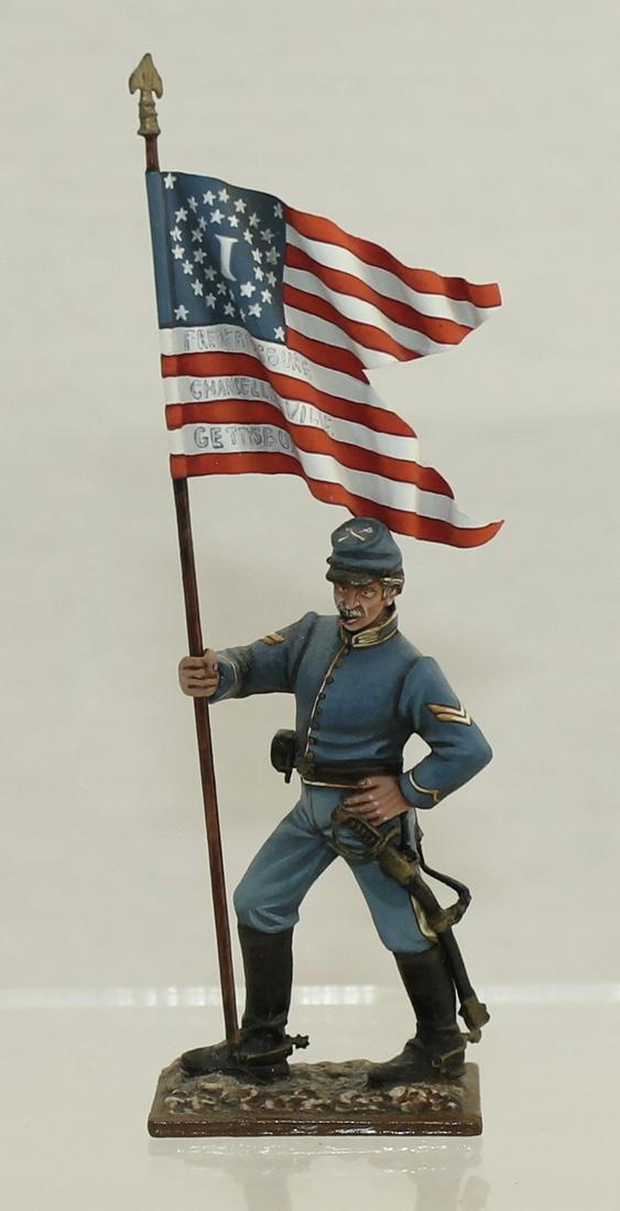AeroArt Union Cavalryman with Flag: St. Petersburg Collection. American Civil War. 3919.3 on Bottom of Base. 1 Piece. Condition Excellent. No Box.