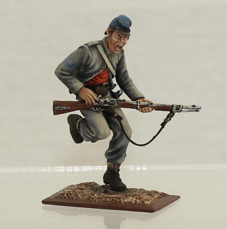 AeroArt Confederate Infantry Giving the Charge (1 of 3)