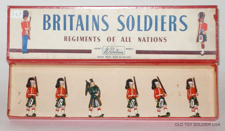 Britains Set # 77 Gordon Highlanders - Box: Britains Set # 77 The Gordon Highlanders with Piper and Original R.O.A.N Box - Untied. 6 Pieces