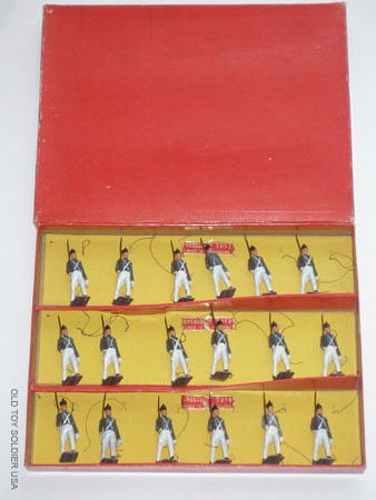 Crescent. VERY RARE West Point Cadets - Box: Crescent. VERY RARE West Point Cadets in Triple Row Box. Post War.