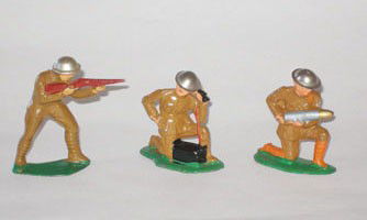 Manoil and Barclay Dimestores. M48, B68, B67: Manoil and Barclay Dimestores. M48, B68, B67. Standing Firing, Field Telephone, Kneeling with Shell. 3 Pieces.