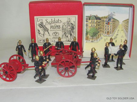 Mignot: French Fire Brigade: Mignot: French Fire Brigade, Hose Reel, Hand Pumper, Firemen w/net & Support 15 pcs