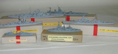 Navis-Neptune Waterline Models German Navy,: Navis-Neptune Waterline Models 1:1250 German Navy, Bismark, Graf Srpree, Schlwiswig Hostien, Tribal Class, Prinz Eugen, Battleship Rodney 6pcs