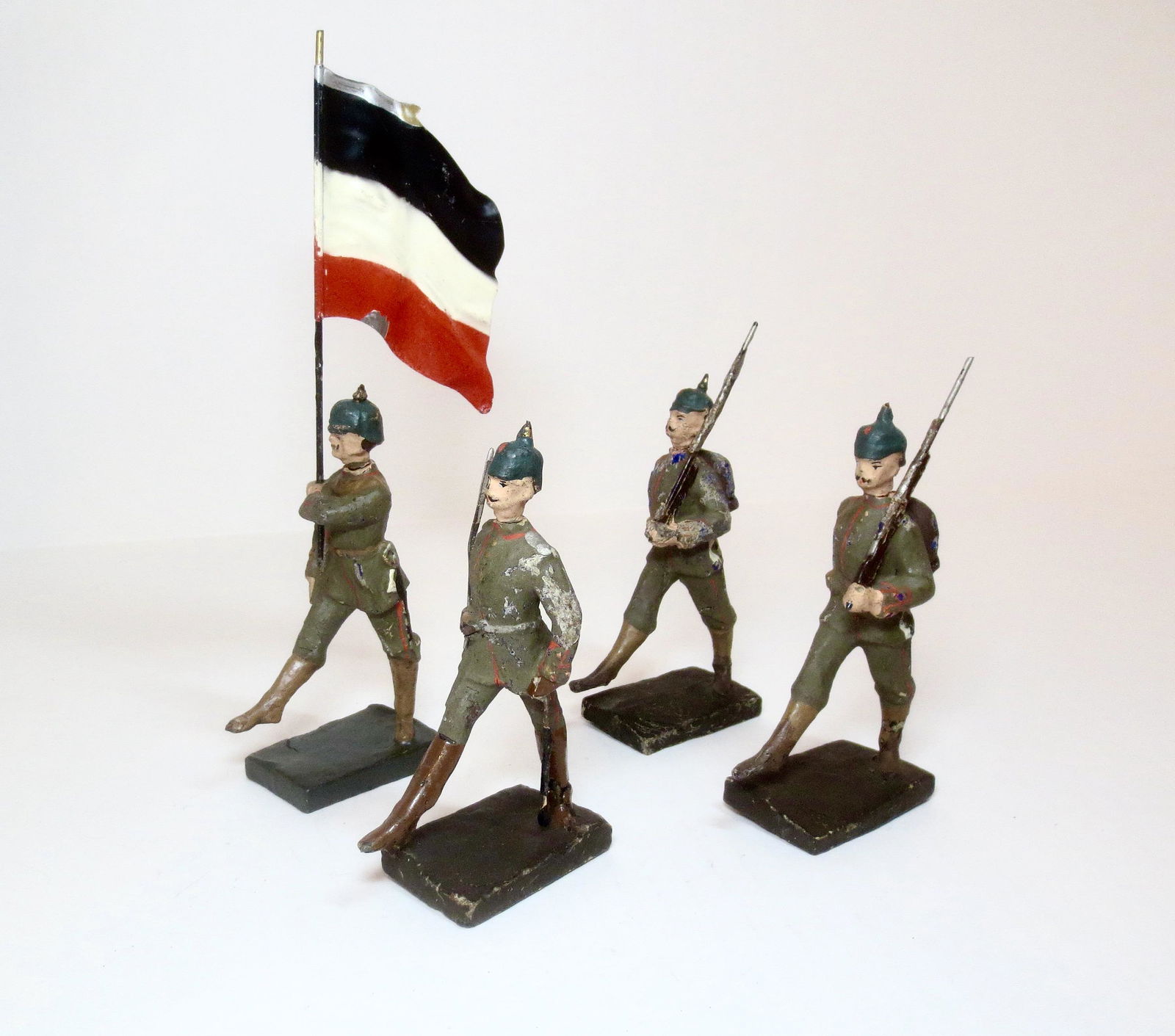 Lineol RARE Large Scale Prussian Infantry (1 of 1)