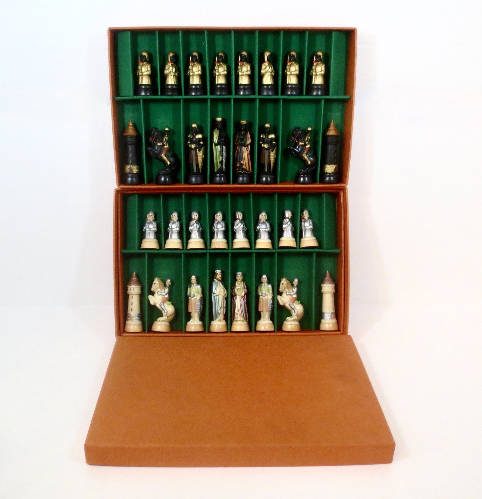 ANRI Toriart King Charlemagne Chess Set (1 of 1)