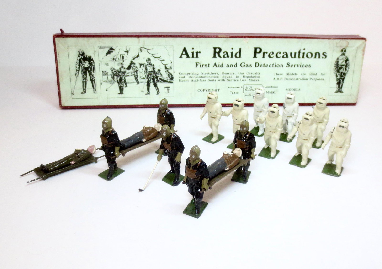 Britains #1759 Air Raid Precautions Set (1 of 1)